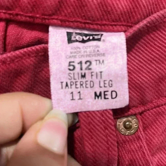 Vintage Levi’s red jeans 11 medium - Picture 3 of 4